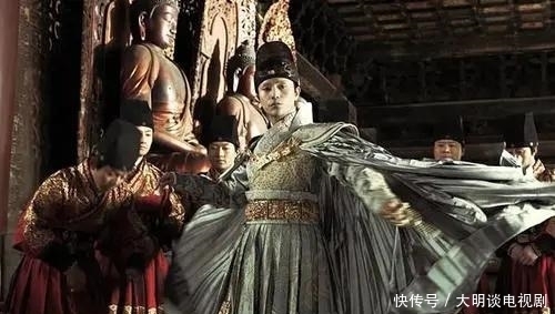 比起|比起思想闭塞的士大夫集团,明朝宦官简直就是先进生产力的代表