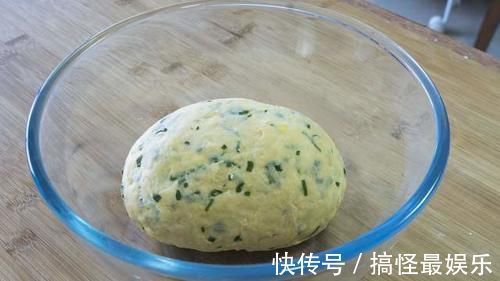 冬天我家面粉这样做,秘制一次半月不早起,5分钟出锅,凉了不硬