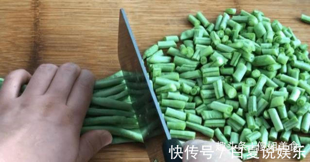 面条最过瘾的吃法，我家早餐隔3差5做，一大锅不够吃，太香了