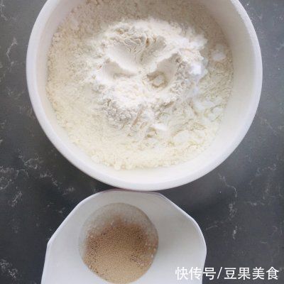 大厨|跟饭店大厨学的梅干菜生煎包的做法，果然好吃到没朋友