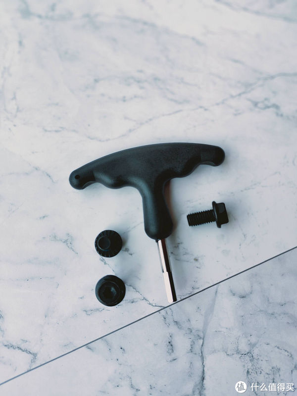 穷人|穷人的剁手清单 篇六十四：是什么让我又买了一把享耀家人体工学椅？当然是舒服