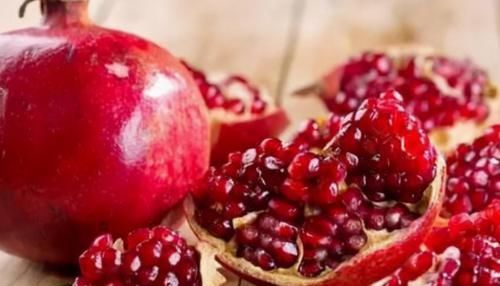  蕃茄|每天晚上坚持吃3种食物，营养丰富、滋润肌肤，爱吃就赚了！