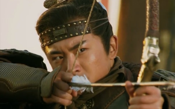 小李广花荣的终极之战:箭术天下无敌,却死于女将箭下