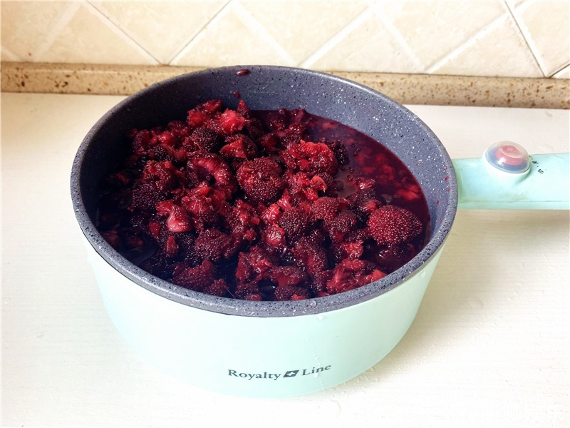 美味|自制杨梅酱,做法简单,酸酸甜甜,美味百搭零添加,吃一年也不坏