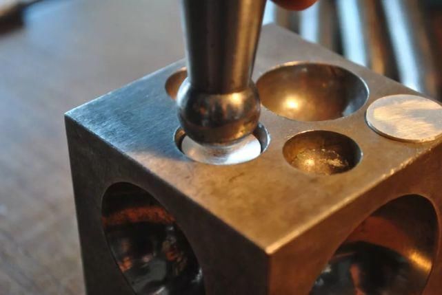 可拆|这件暗藏机关的项链,又变手链的可拆搭扣