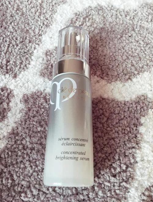 公认好用的5款“美白精华”：sk2小灯泡是其一，POLA吸收超快