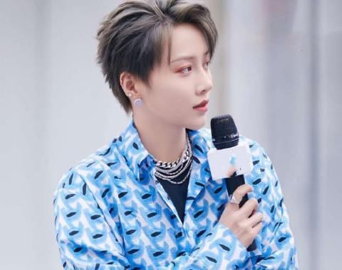 欧阳娜娜|叫刘雨昕太生疏,叫雨昕又没新意,听到欧阳娜娜的叫法后,学到了