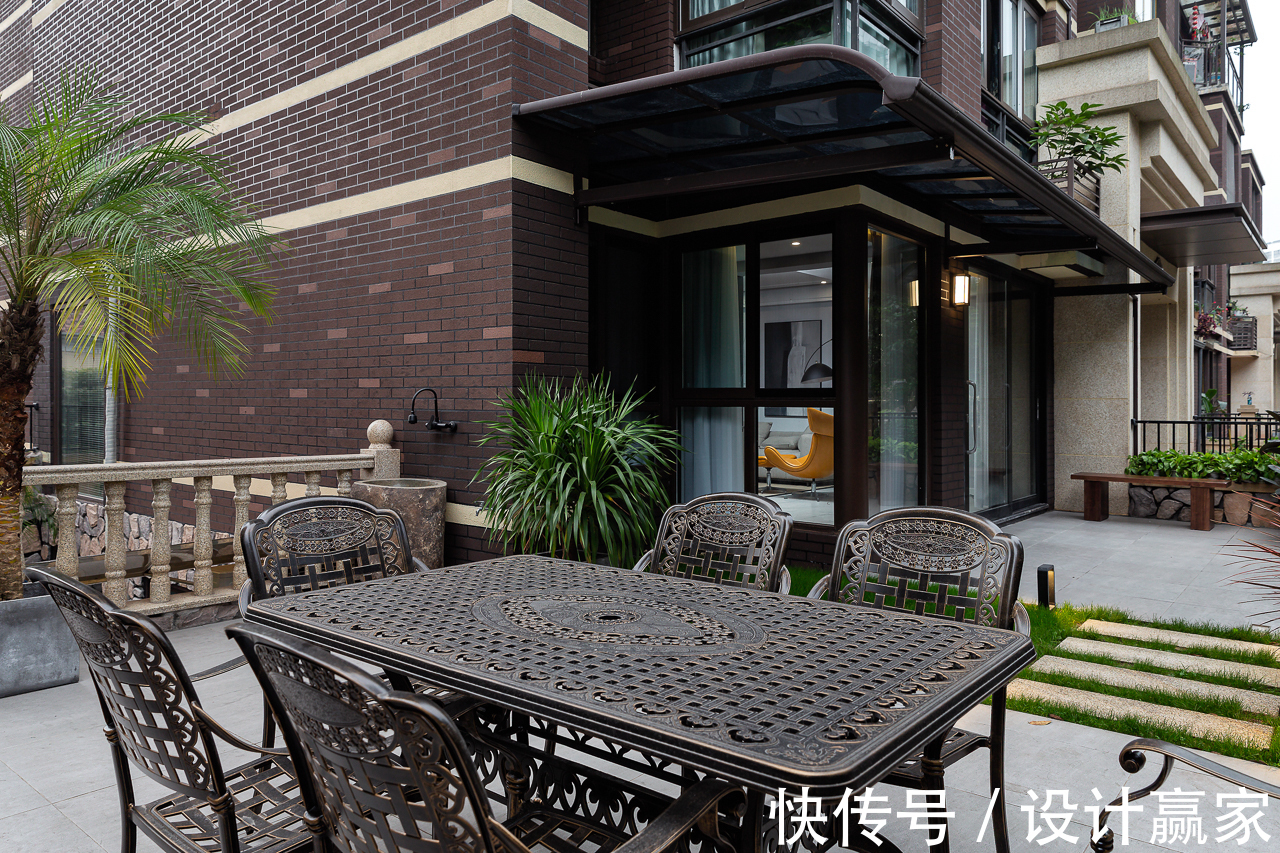 华丽转身|200㎡大平层,“华丽转身”成跃层,户外花园更是人人羡慕