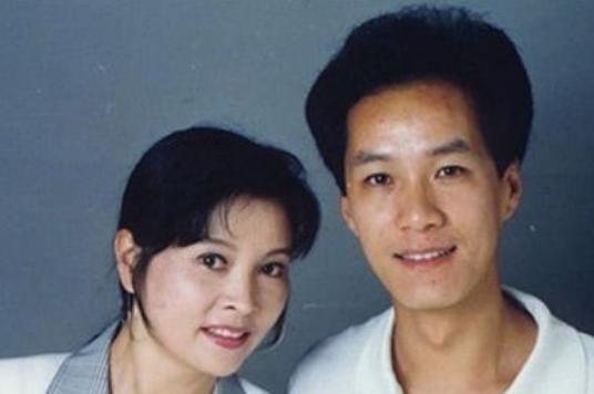 孩子|男孩陪46岁妈妈生产,医生夸赞孝顺,妈妈他是孩子的爸爸