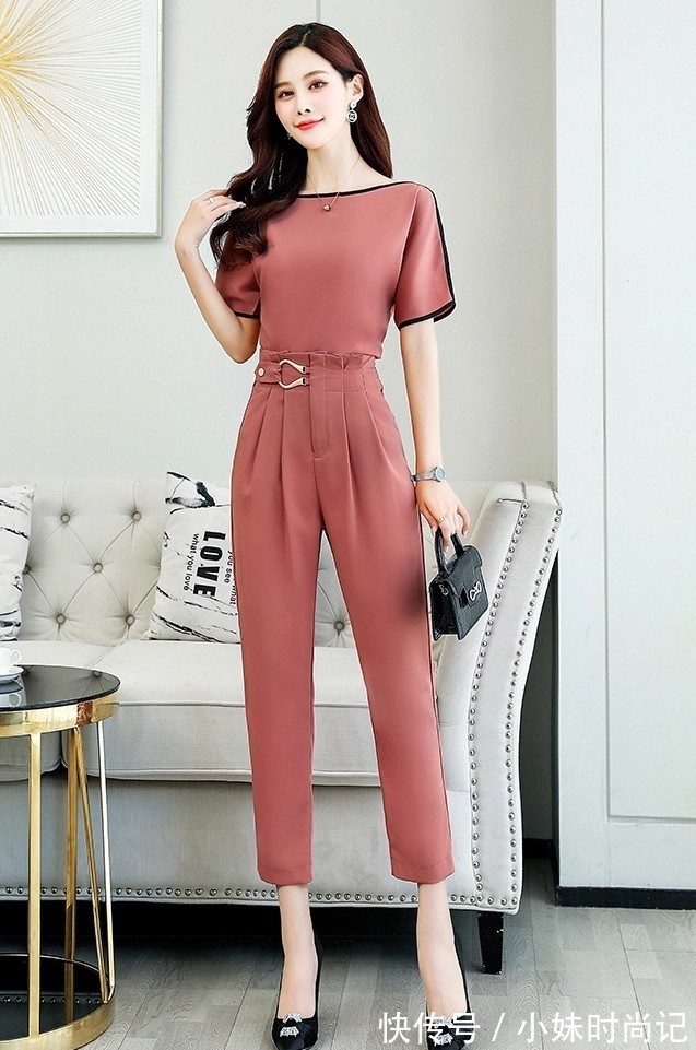 凸显|洋气的小脚裤,凸显大长腿,时尚女神范