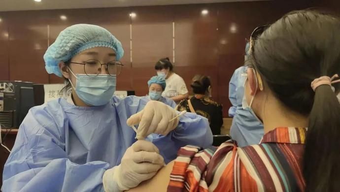 备孕期|备孕期、妊娠期、哺乳期能不能打新冠疫苗？华西专家给你答案