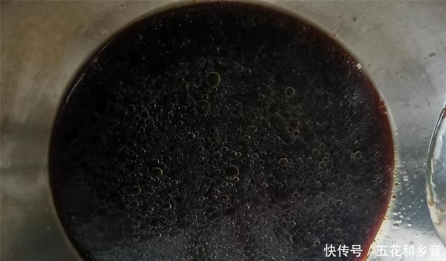 推荐一道年夜饭下酒菜，喝酒人的最爱，越吃越香，百吃不腻