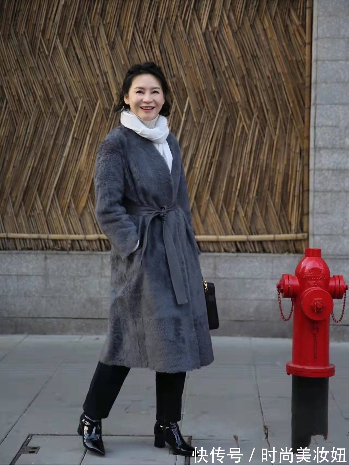 时尚 这才是经典不过时的“外套”,时尚与实用并存,30岁到50岁都适合