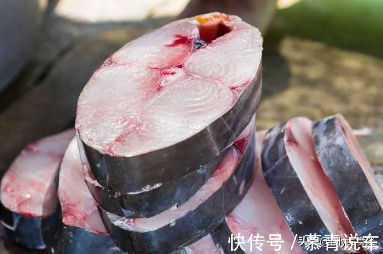 中老年人|人到中年不管有钱没钱，建议常吃5种食物，营养美味，比保健品强