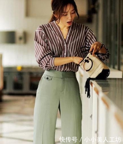 左图 美不美、看配色,简单的“三色”搭配法,让你穿衣更高级