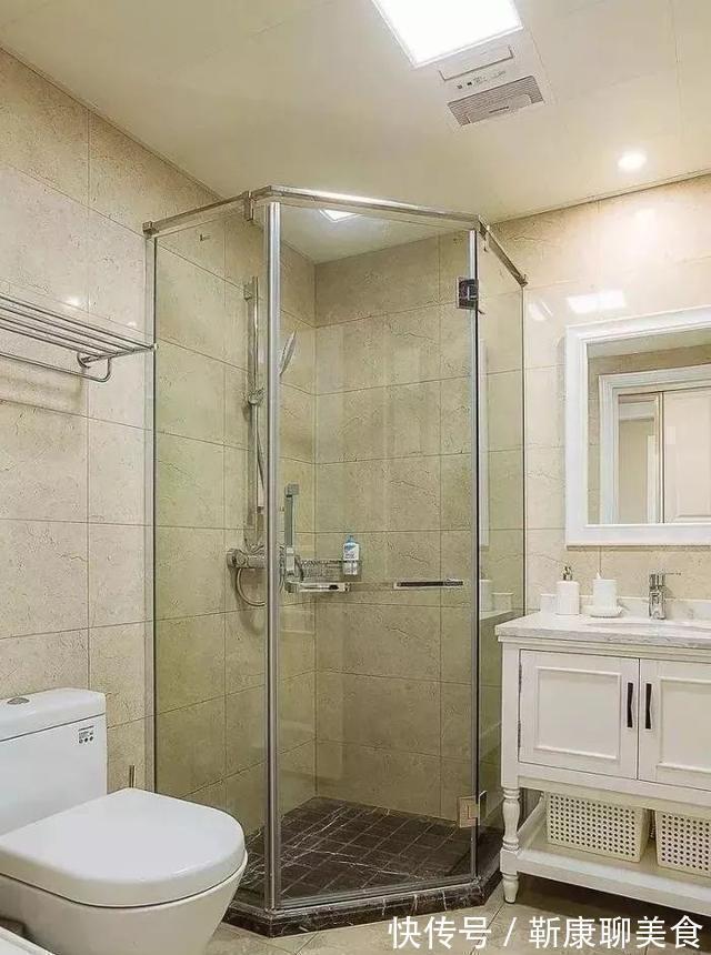 推拉门|卫生间就这样装非常漂亮,洗澡也方便,一天连洗三次都不过瘾