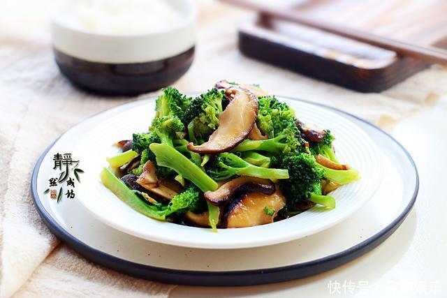 特殊时期此菜务必要多吃,老少皆宜,营养下饭,还能提高抵抗力