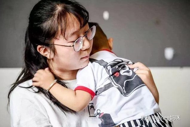 东东|家长多摸宝宝的这3个部位，孩子能够更聪明，很多父母还不知道