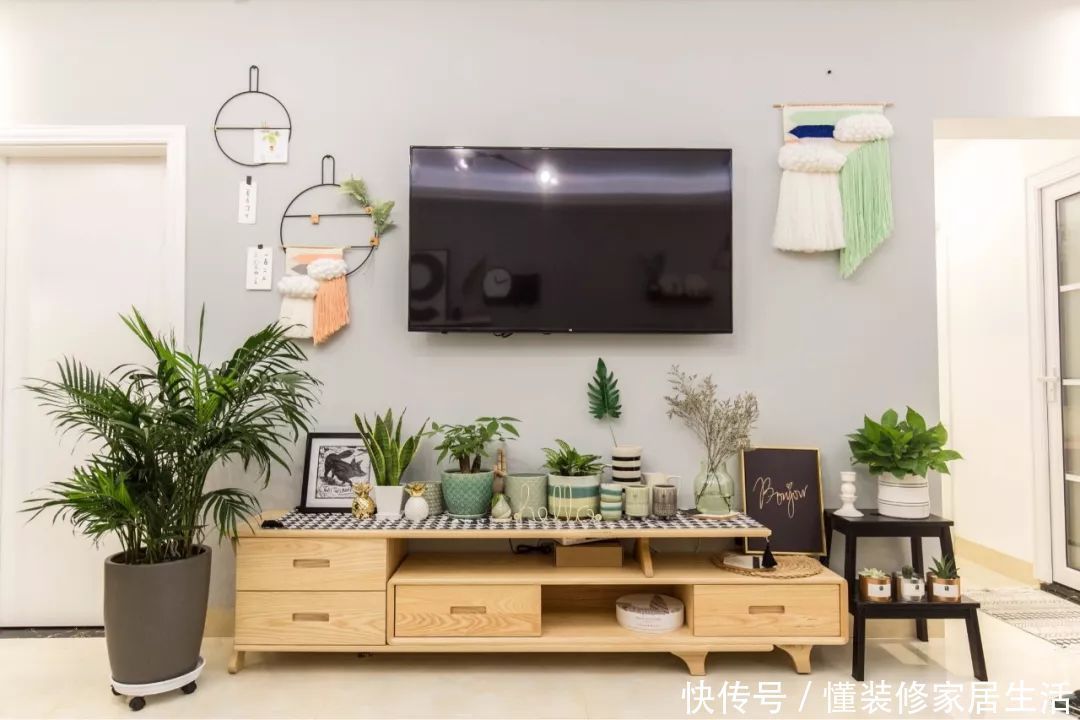 电视墙|简约大方的电视墙，这样布置挺漂亮