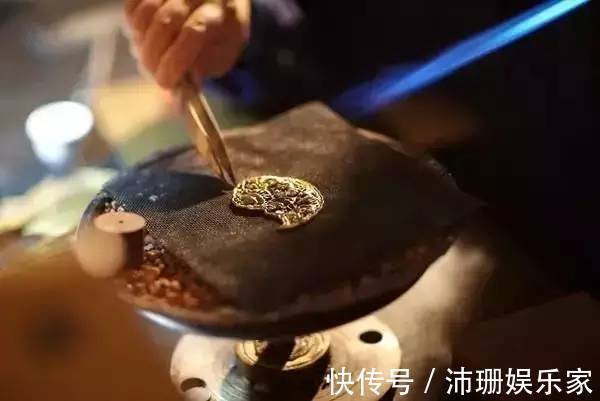 金瓯永固杯$瞧好了,这才是中国的奢侈品,巧夺天工的手艺,令全世界为之惊艳