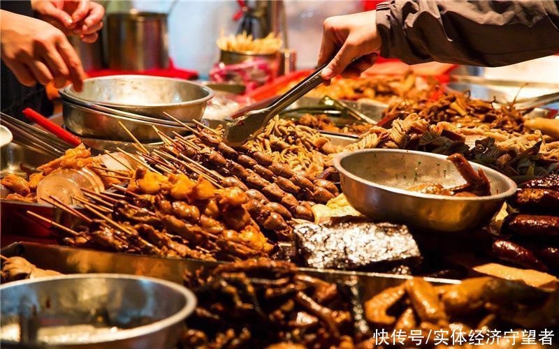 夏季|夏天摆地摊，卖什么产品赚钱比较快呢？推荐一下