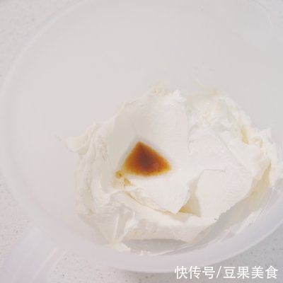 饼干|#以美食的名义说爱她#无蛋版本提拉米苏 制作超简单