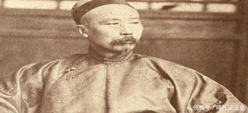 龙袍|慈禧穿龙袍问李鸿章：我穿着合身吗？李鸿章的回答透出智慧