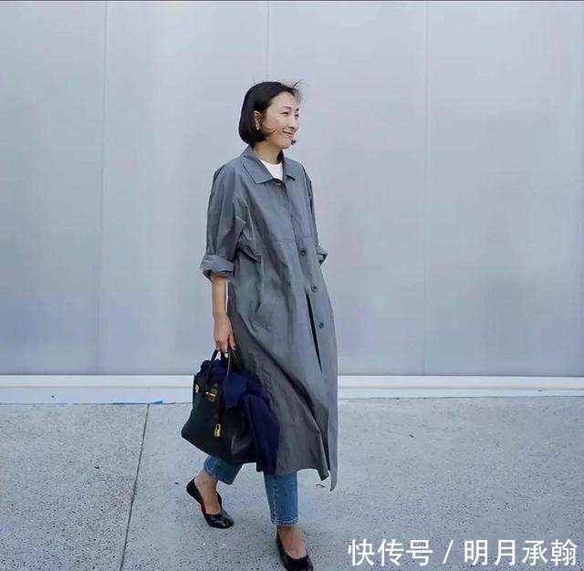 裙装|这位韩国“大妈”不简单，穿衣日常不复杂，50岁穿出30岁感觉