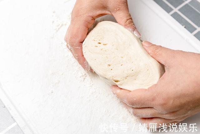 小苏打|发面时能不能用小苏打?面点师傅告诉你正确答案:用它好吃更健康