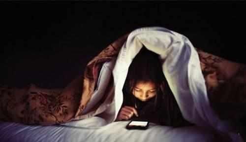 绿色食物|出现三种信号，可能是肝硬化上门，四种食物尽量戒掉吧，很伤肝！