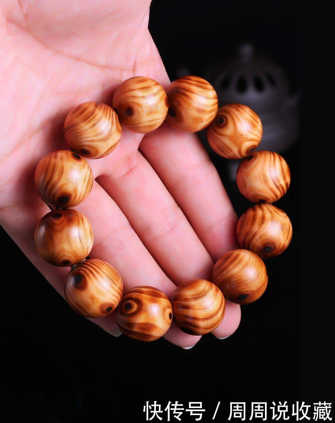 文玩|你的文玩手串或手镯是戴在左手还是右手呢?