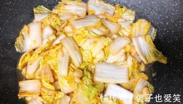 止咳|咳嗽最怕吃这菜,3块钱2斤,简单一炒,润肺止咳,家人常吃不咳嗽