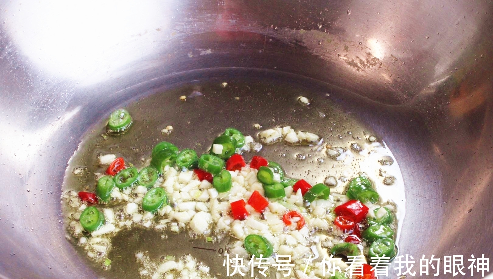 白水煮鸡蛋|鸡蛋的做法火了，饭店卖30元一盘，学会大厨的做法，孩子特别爱吃