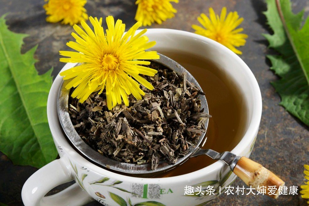 妇科炎症|女性月经走后,用此物泡水喝,排子宫污血,预防妇科炎症,补气血