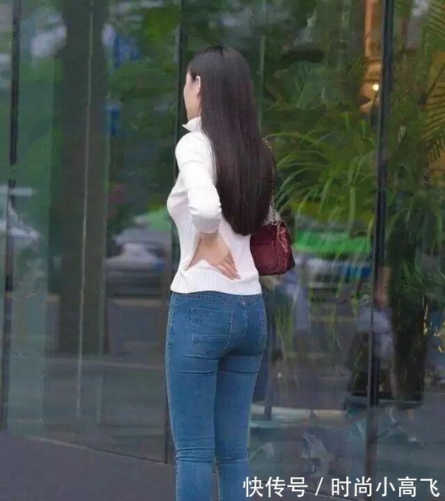 衬衫|打底裤的穿着风情万种,演绎又帅又美气息,带来唯美气质