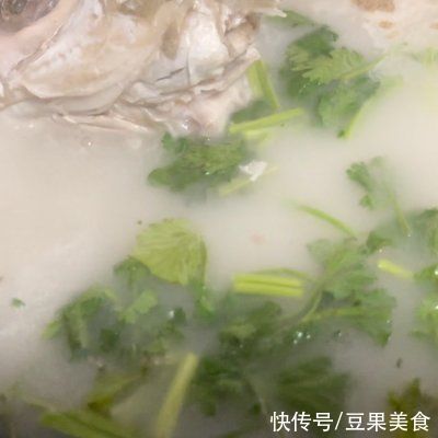 原来鱼头汤这么做，奶白又不腥才是真正的米饭杀手
