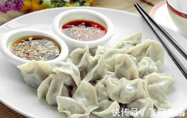 正确|包饺子别用手捏了，教你正确做法，快速不脏手五分钟一屉