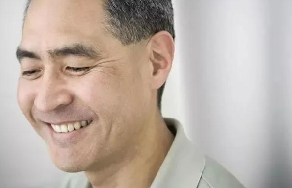 蒲公英|男人,出现5种迹象,说明已经老了,哪怕只占了1个,也要开始保养