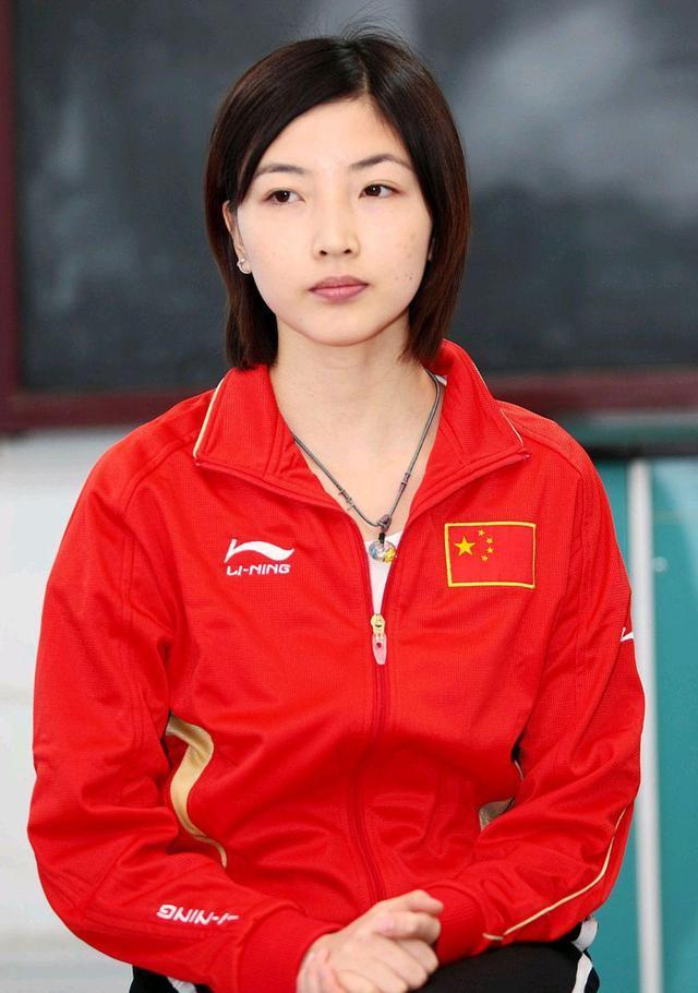 自由人|江苏女排虎头虎脑的小姑娘杨佳入选中国女排人才备选库