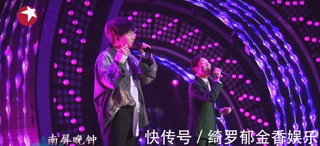 月半小夜曲|盘点《我们的歌》第一季的那些神仙合作,“两代”歌手完美合作