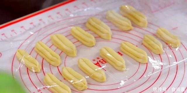 儿子馋它大半年,终于吃上了!蓬松香脆、味道纯正