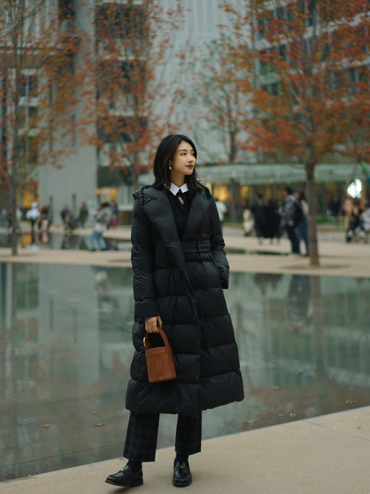 茧型 这是什么神仙搭配?超长款羽绒服让你暖暖过冬,无惧寒风