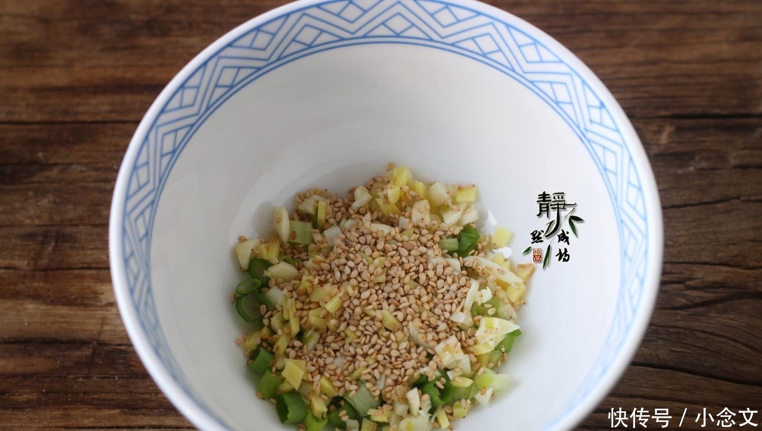 挂面最好吃的做法,不炒不焖,酸爽开胃超可口,越吃越喜欢