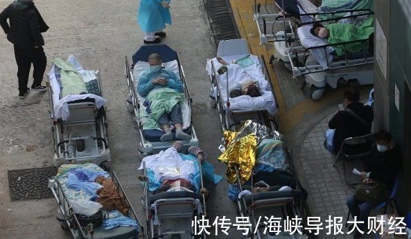 确诊|连续5日新增确诊人数破千！香港医院爆满 有确诊患者露天盖保暖铝纸候诊