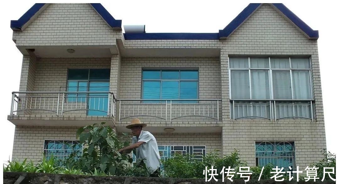 新房|旧宅基地上盖新房,需要什么手续呢?要不要再交钱呢?这样说的