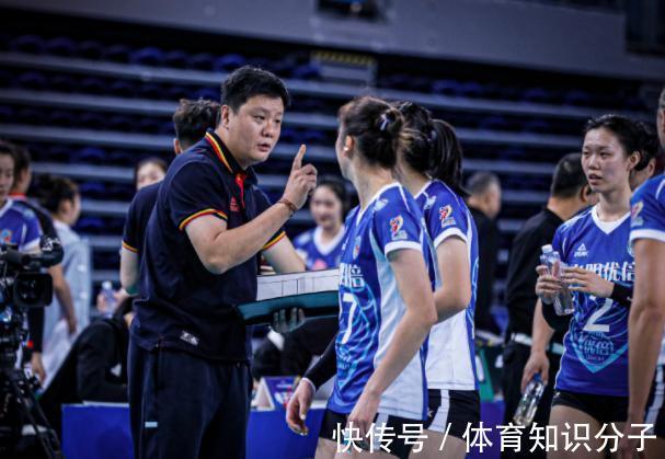 王音迪|上海女排未达预期,王之腾部署恐存失误,刘哲宁、王音迪可首发