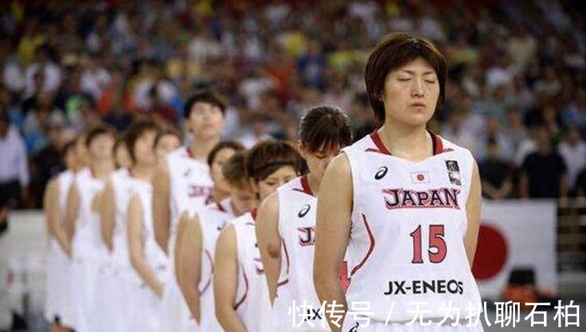 篮协|一场女篮小组赛,日本打败中国为何引起热议,日本队有个特别的人