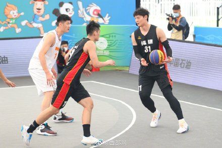 福建队|奥运联合队战胜福建队丨胡金秋王哲林强强对抗