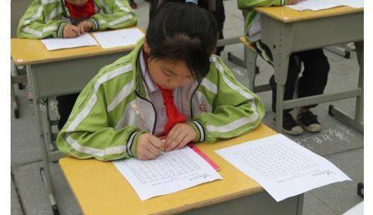 孩子|小学生“打油诗”火了，生动形象还有趣，气坏父母逗笑老师