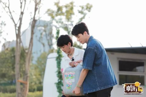 丁真|中餐厅5开播!像极了社死的我……